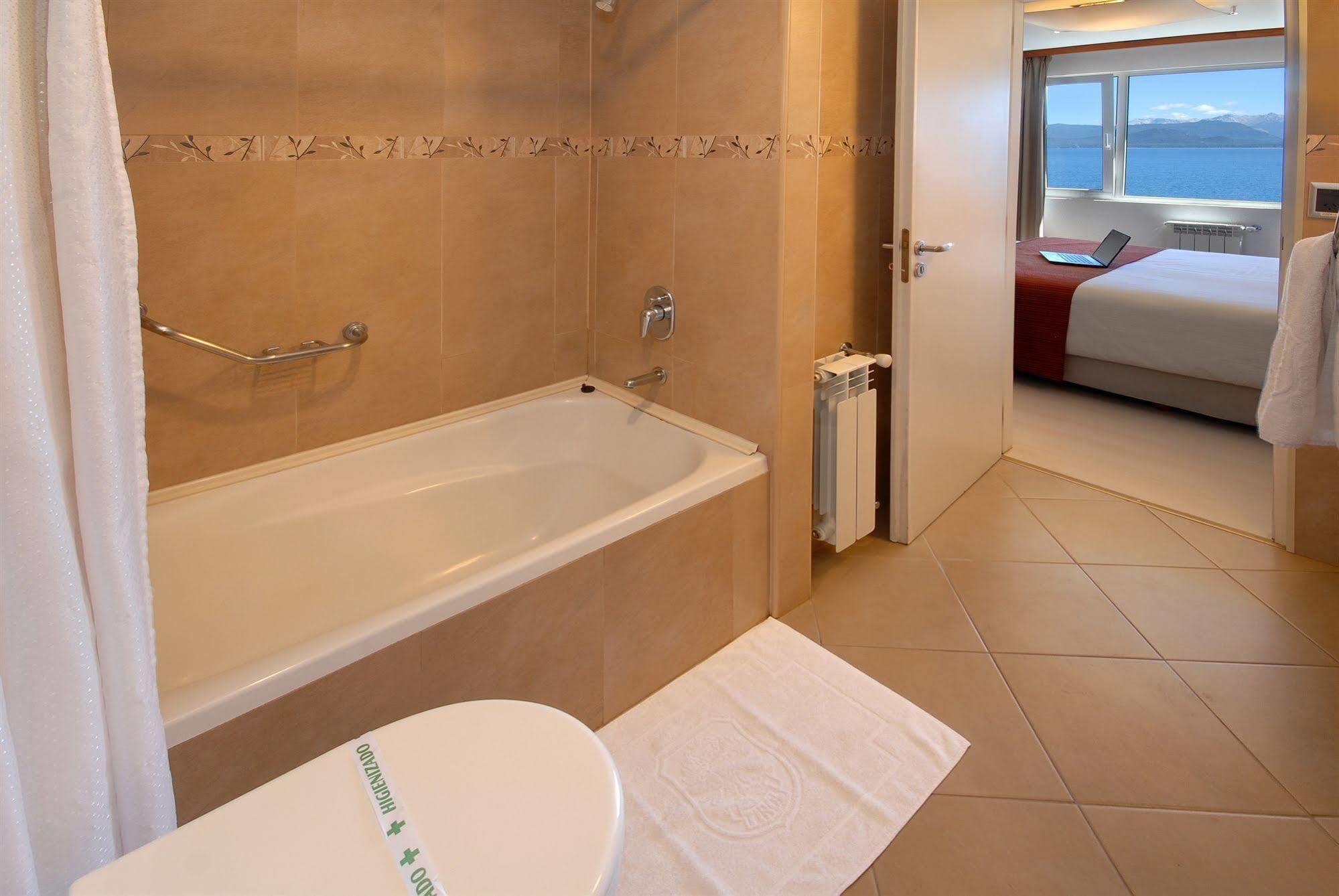 Hotel Tirol Bariloche Zewnętrze zdjęcie
